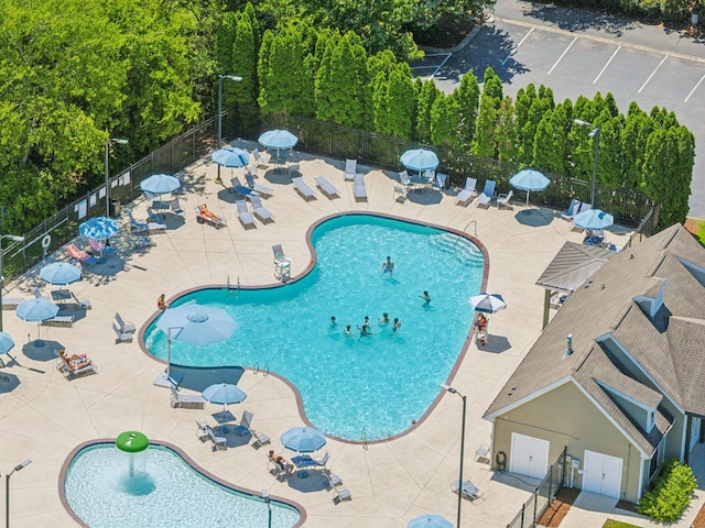 3324 Redmon Hl, Nolensville, TN 37135 - community pool featuring a patio