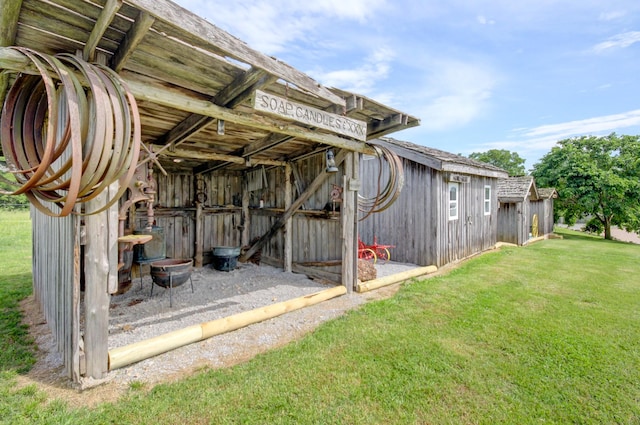 1820 Buck Smith Rd, Palmyra, TN 37142 - view of outdoor structure
