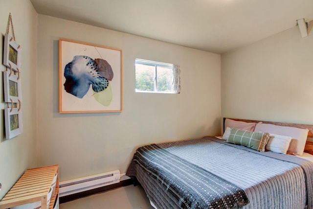 6969 Cuba Landing Rd, Waverly, TN 37185 - bedroom featuring a baseboard heating unit