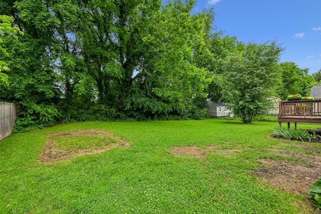 2956 Augusta Trace Dr, Spring Hill, TN 37174 - view of yard featuring a deck