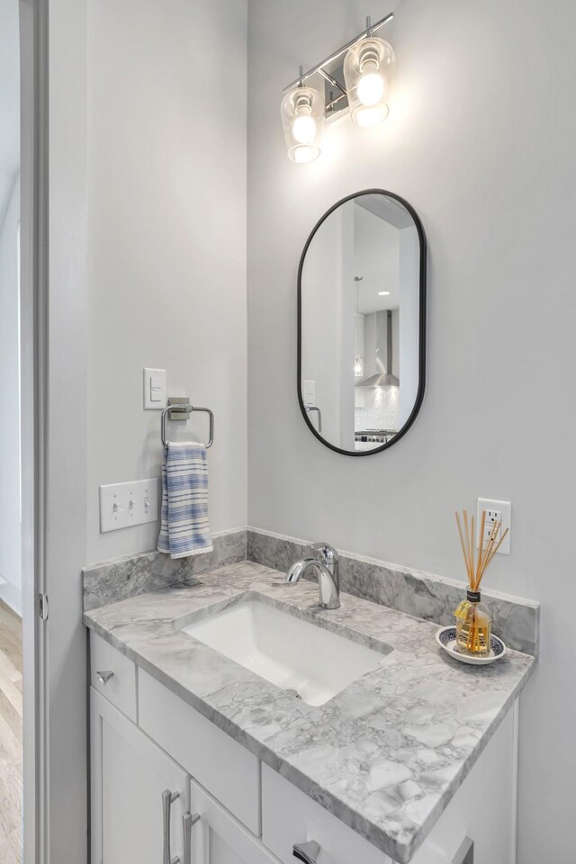2514B Booker St, Nashville, TN 37208 - bathroom with vanity