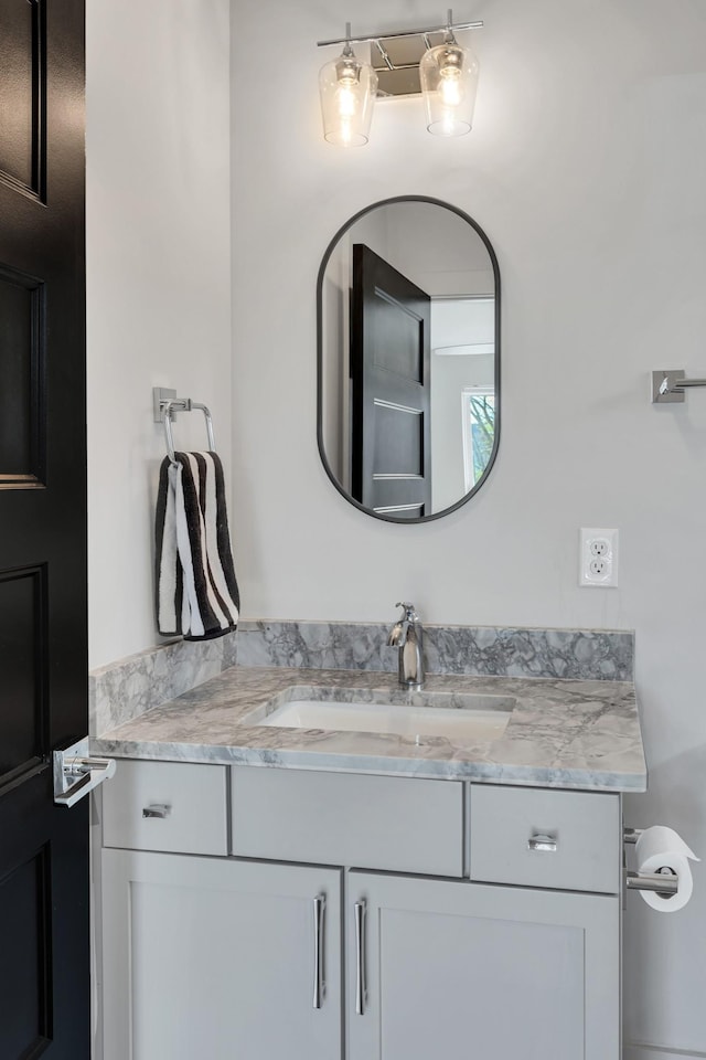 2514B Booker St, Nashville, TN 37208 - bathroom with vanity