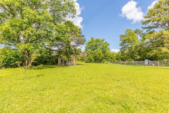 658 Old Chattanooga Pike SW, Cleveland, TN 37311 - view of yard with view of wooded area