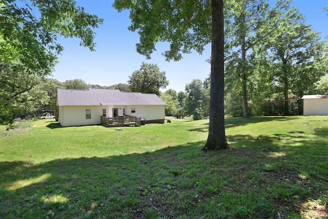 146 Sherron Dr, Dickson, TN 37055 - view of grassy yard featuring a deck