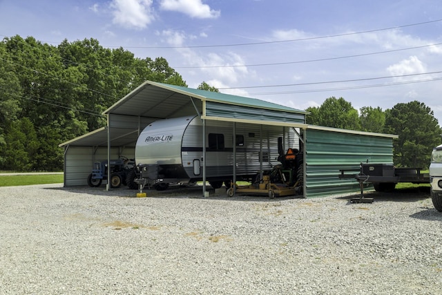 535 Dawson Rd, Cumberland Furnace, TN 37051 - view of front of home with a detached carport and gravel driveway