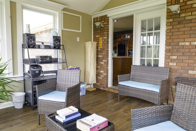 535 Dawson Rd, Cumberland Furnace, TN 37051 - sunroom / solarium with healthy amount of natural light and lofted ceiling