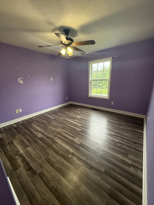 309 Caydras Way, Lafayette, TN 37083 - unfurnished room featuring wood finished floors, ceiling fan, baseboards, and a textured ceiling