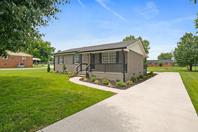 316 Bybee Branch Rd, Mcminnville, TN 37110 - ranch-style home featuring brick siding, driveway, and a front lawn