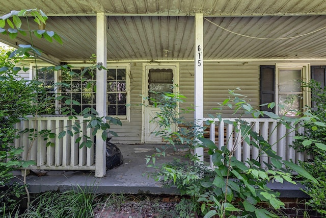 615 Oliver Smith Rd, Flintville, TN 37335 - doorway to property with a porch