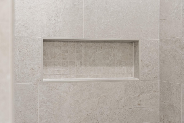 583 Pongracz Way, Clarksville, TN 37042 - bathroom view