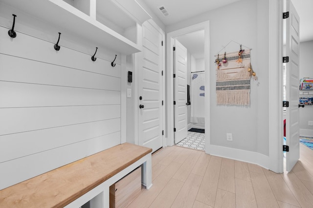 4010 Planters Trl, Mount Juliet, TN 37122 - mudroom featuring light wood-style floors and baseboards