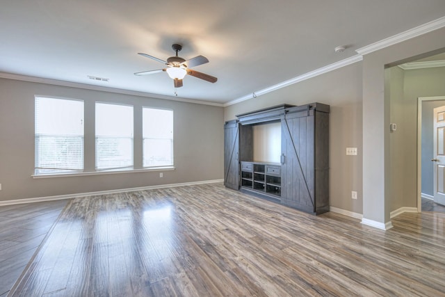 21 Cypress Hill Dr, Lebanon, TN 37087 - unfurnished room featuring a ceiling fan, wood finished floors, ornamental molding, baseboards, and a smoke detector