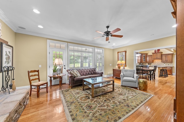 15687 Columbia Hwy, Lynnville, TN 38472 - living area featuring ornamental molding, light wood-style flooring, ceiling fan, recessed lighting, and baseboards
