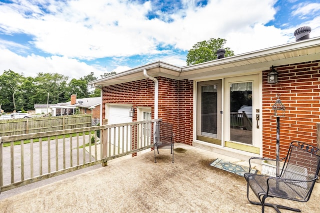 435 Richland Cir, Gallatin, TN 37066 - view of patio / terrace with an attached garage