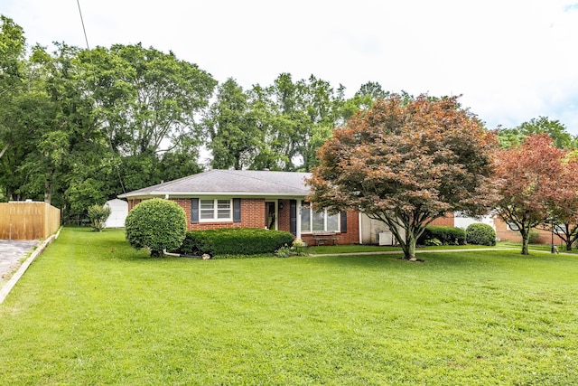 435 Richland Cir, Gallatin, TN 37066 - view of front of house with brick siding