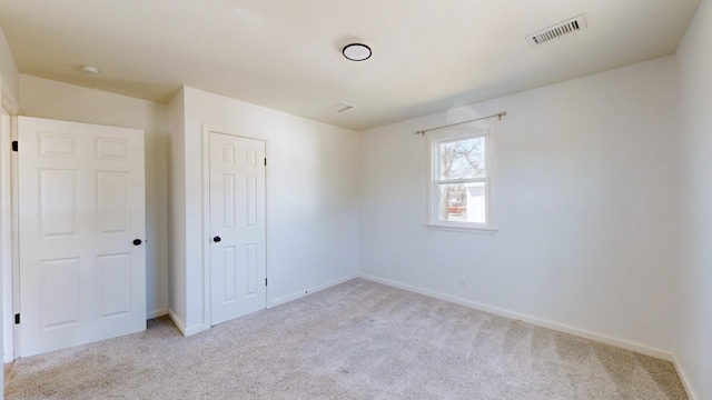 121 Highland St, La Vergne, TN 37086 - unfurnished bedroom featuring carpet floors, baseboards, and a closet
