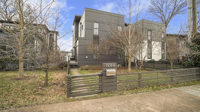 1108B Glenview Dr, Nashville, TN 37206 - photo 2