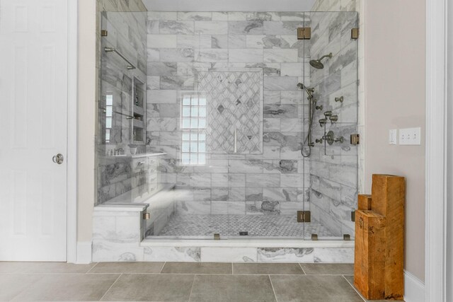 1422 Primrose Ln, Franklin, TN 37064 - full bath featuring a shower stall, tile patterned flooring, and baseboards