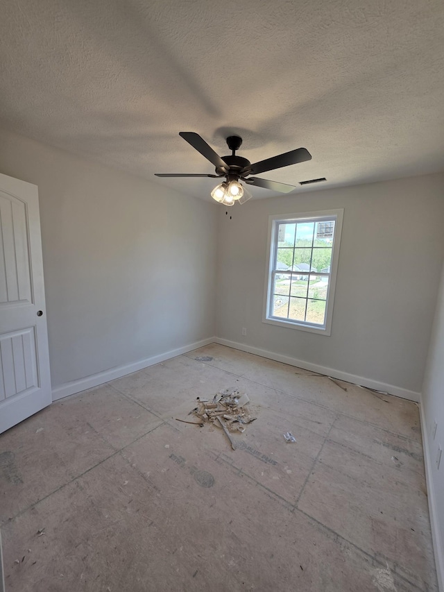 240 Wesson Dr, Clarksville, TN 37043 - photo 31