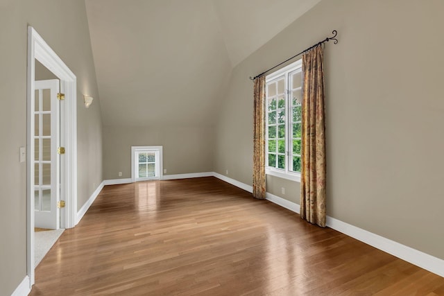 113 Middleton Cir, Nashville, TN 37215 - bonus room with lofted ceiling, wood finished floors, and baseboards