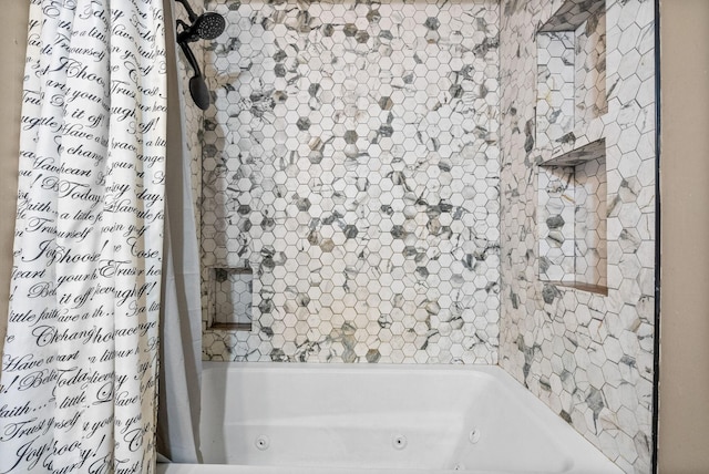 525 Inver Ln, Clarksville, TN 37042 - full bathroom featuring a combined bath / shower with jetted tub