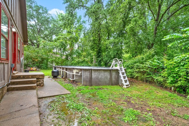 525 Inver Ln, Clarksville, TN 37042 - view of yard with an outdoor pool