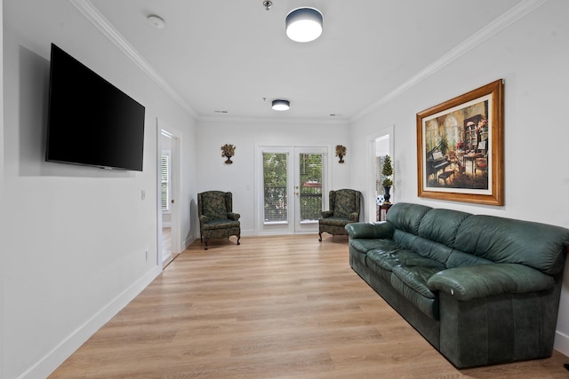 116 31st Ave N Unit 104, Nashville, TN 37203 - living area featuring crown molding and light wood-type flooring