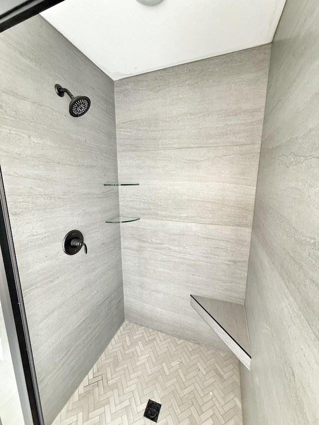 209 Griffey Ests, Clarksville, TN 37042 - full bath with a tile shower