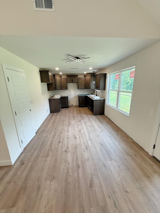 209 Griffey Ests, Clarksville, TN 37042 - photo 6