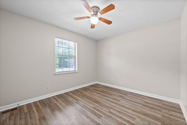 460 Martha Ln, Clarksville, TN 37043 - photo 16