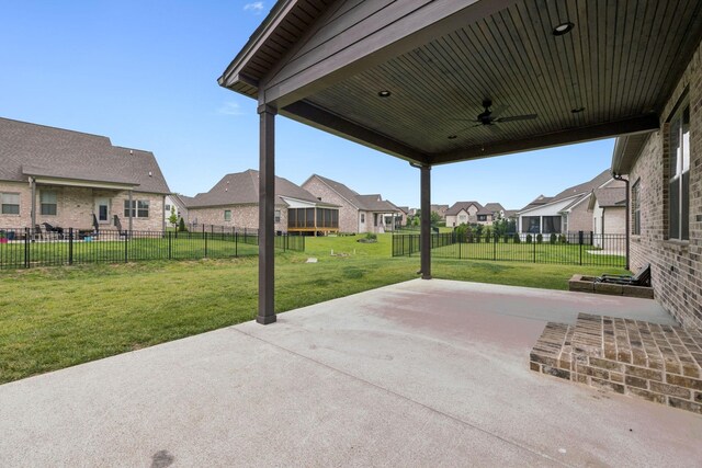 1712 Sorrell Park Dr, Spring Hill, TN 37174 - view of patio / terrace featuring ceiling fan and a residential view