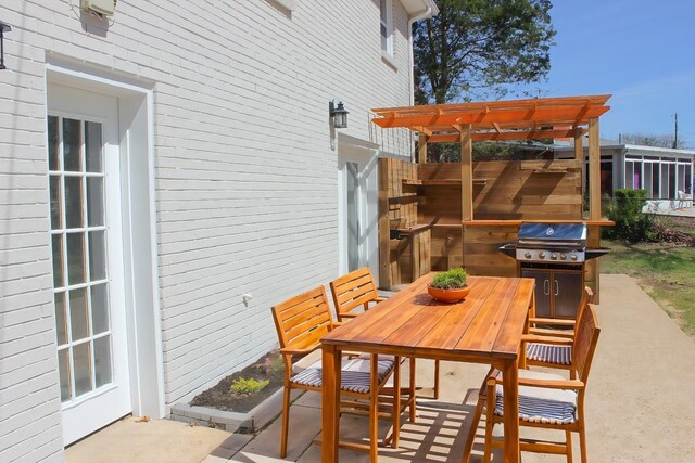 2513 Hickory Dr, Springfield, TN 37172 - view of patio / terrace with a pergola and outdoor dining space