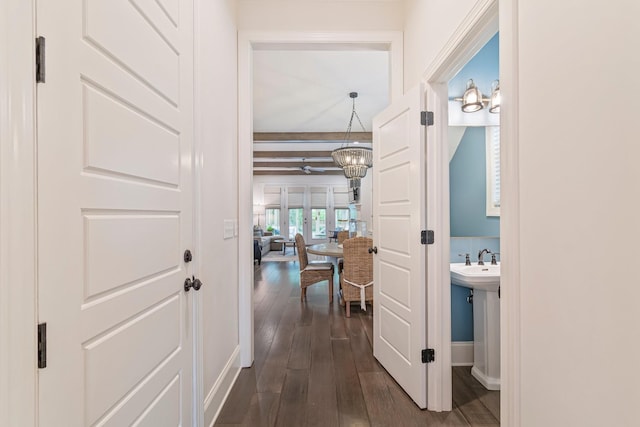 5540 Knob Rd, Nashville, TN 37209 - corridor featuring dark wood finished floors and baseboards
