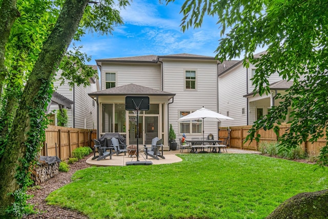 5540 Knob Rd, Nashville, TN 37209 - rear view of house with a patio, a sunroom, and roof with shingles