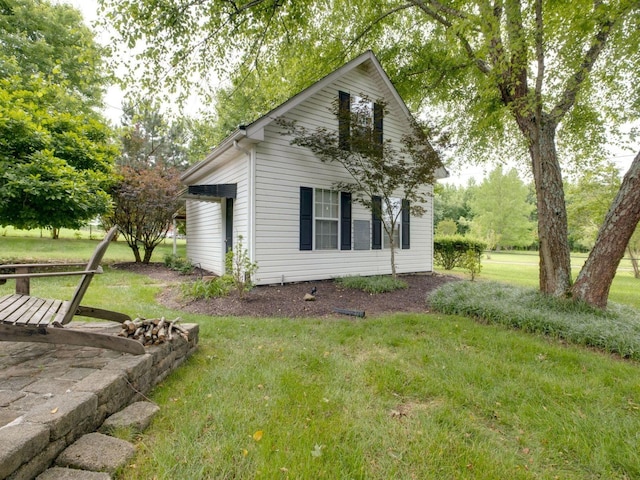 2999 Cages Bend Rd, Gallatin, TN 37066 - view of home's exterior featuring a yard