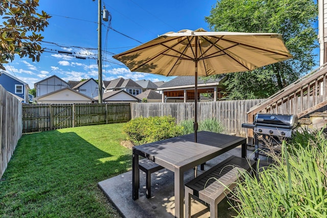 5407 Tennessee Ave, Nashville, TN 37209 - view of yard featuring a patio