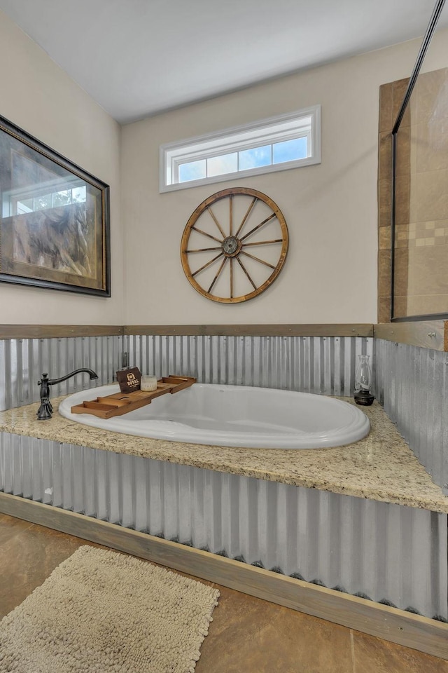 1034 Salem Rd, Lebanon, TN 37090 - full bath featuring a bath and concrete flooring