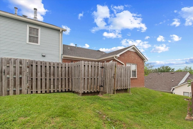 2101 Benton Hall Ct, Columbia, TN 38401 - view of yard