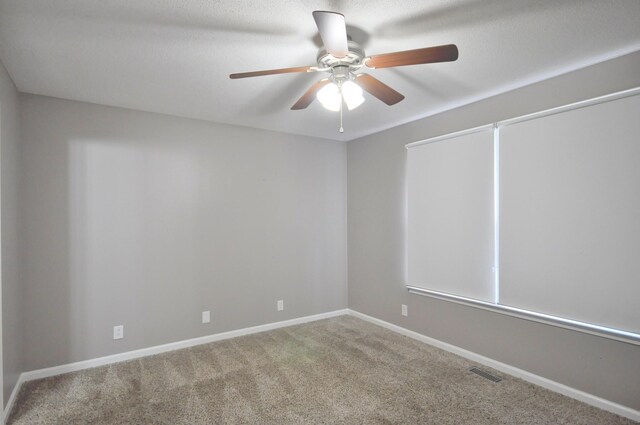545 Donna Dr, Clarksville, TN 37042 - carpeted spare room with a ceiling fan and baseboards