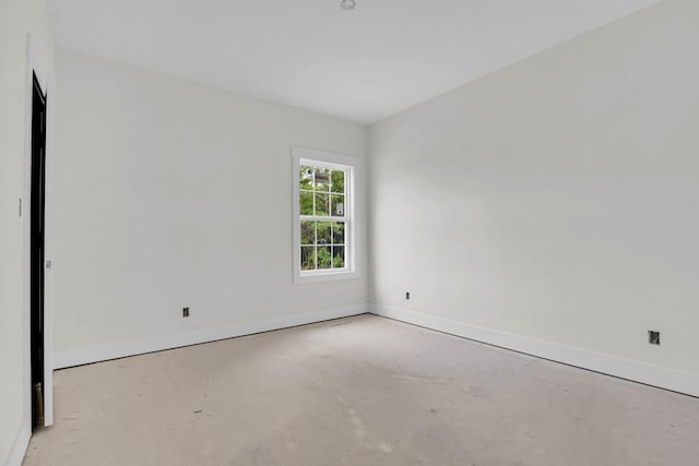 1586 Ryes Chapel Rd, Southside, TN 37171 - spare room with concrete floors and baseboards