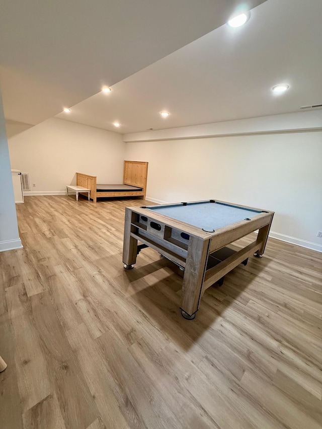 2617 Spring Arbor Ct, Cookeville, TN 38501 - game room with light wood finished floors, baseboards, billiards, and recessed lighting