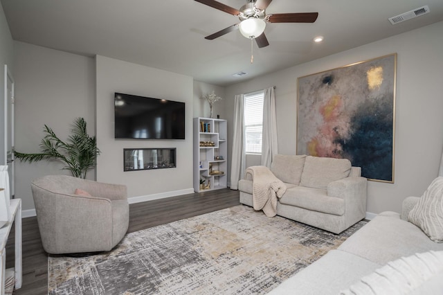 430 Burnley Way, Murfreesboro, TN 37128 - living room with wood finished floors, baseboards, ceiling fan, and recessed lighting