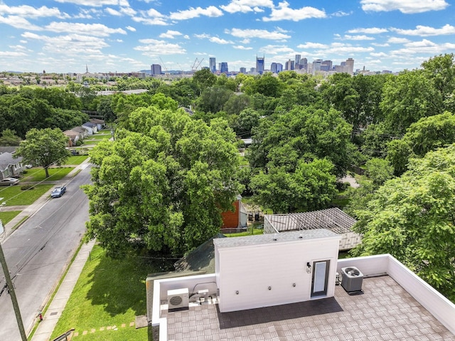 712 N 5th St, Nashville, TN 37207 - aerial view of skyline and a tree filled landscape