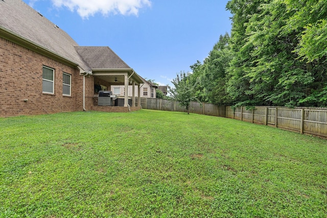 2034 Lincoln Rd, Spring Hill, TN 37174 - view of yard featuring ceiling fan
