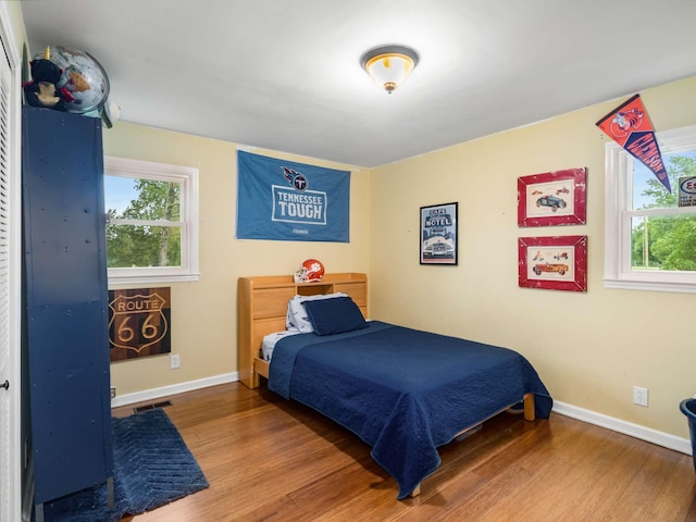 2521 Greens Mill Rd, Columbia, TN 38401 - bedroom featuring wood finished floors and baseboards