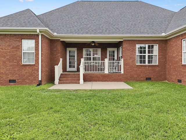 4322 Thoroughbred Ln, Murfreesboro, TN 37127 - back of property with crawl space, roof with shingles, and a lawn