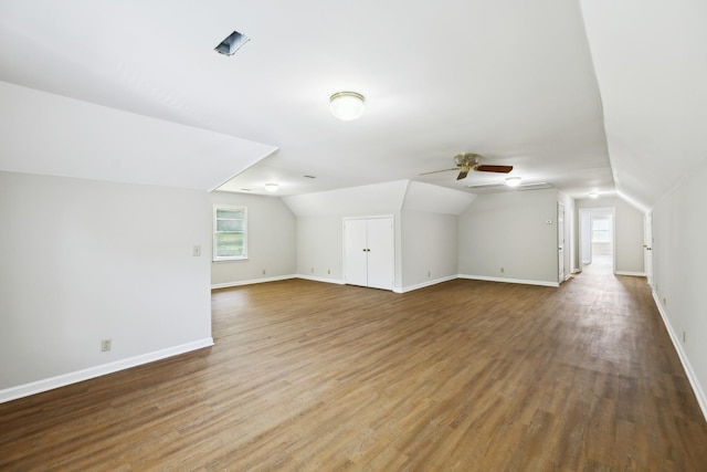 3031 Hartford Dr, Murfreesboro, TN 37129 - bonus room with vaulted ceiling, a ceiling fan, wood finished floors, and baseboards