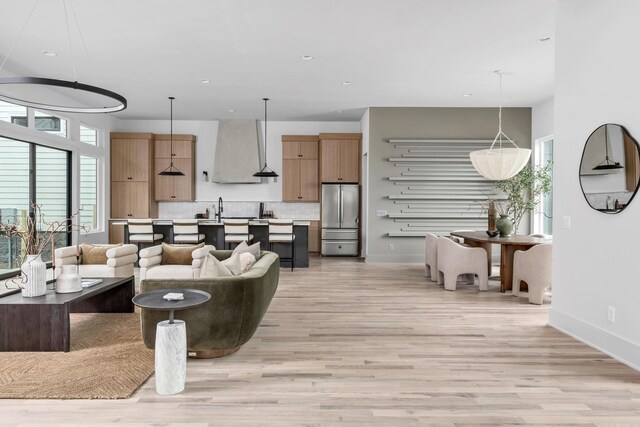 2801A W Kirkwood Ave, Nashville, TN 37204 - living room with baseboards, light wood-style flooring, and recessed lighting