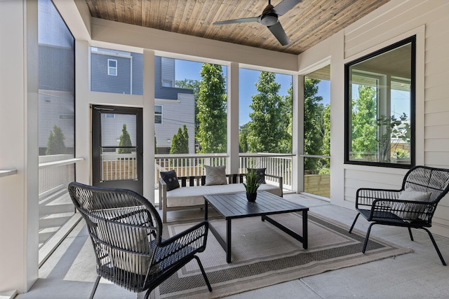 2801B W Kirkwood Ave, Nashville, TN 37204 - sunroom with ceiling fan, plenty of natural light, and an outdoor hangout area