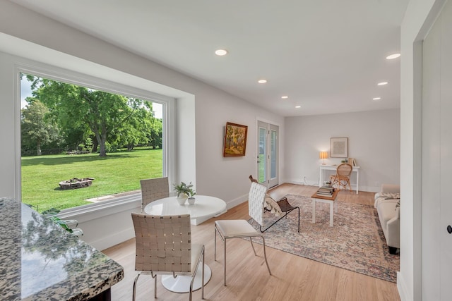 1192 Dalemere Dr, Nashville, TN 37207 - living room with light wood finished floors, recessed lighting, and baseboards